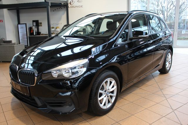 BMW 220i Active Tourer Advantage+Navi+SHZ+PDC+Tempo+