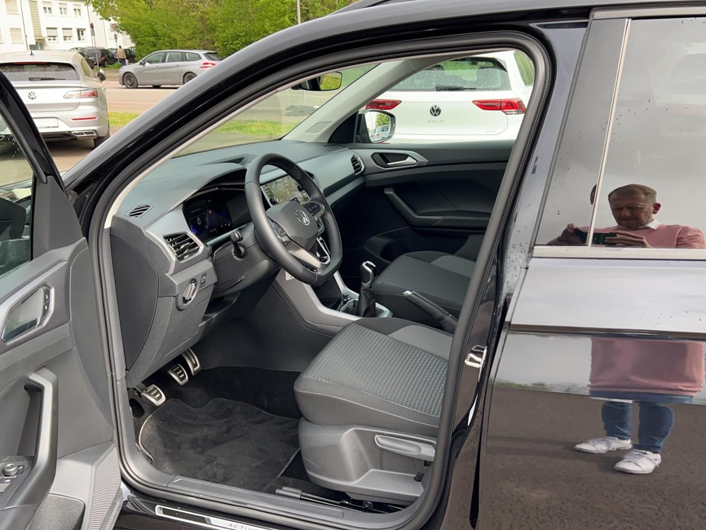 Fahrzeugabbildung Volkswagen T-Cross ACTIVE Active,Navi,Sitzheizung,GJR,