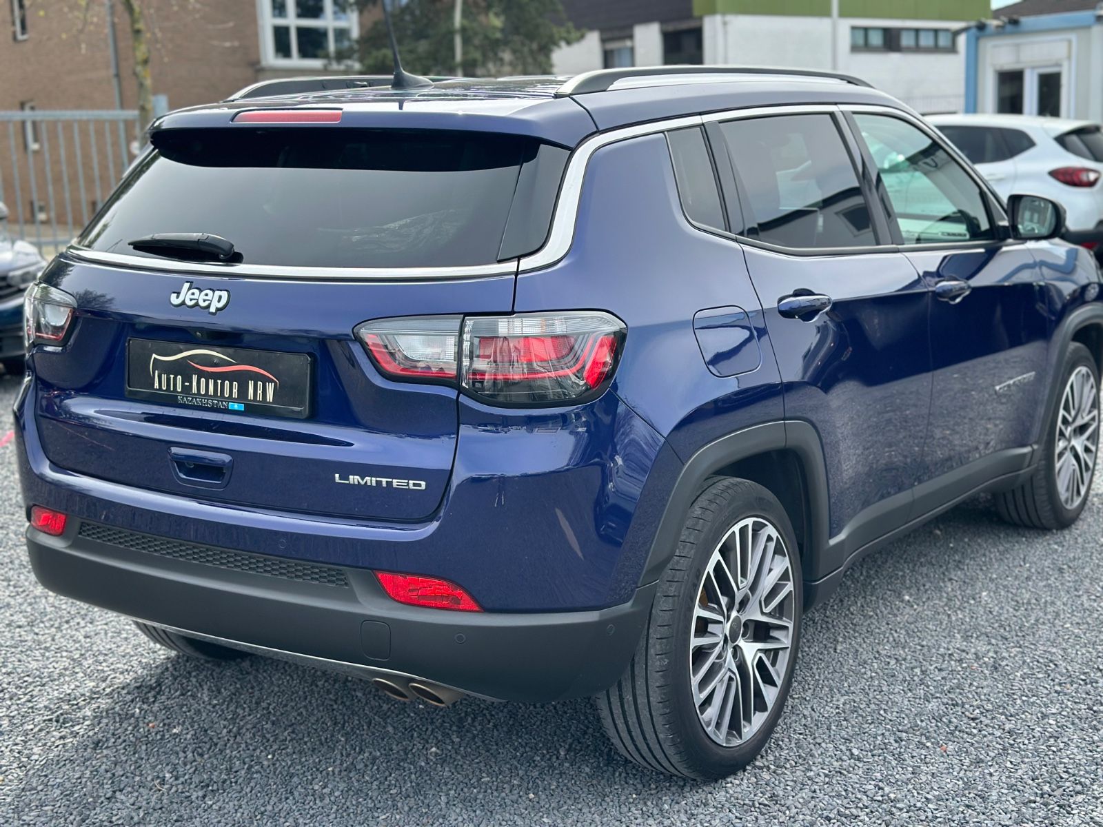 Jeep Compass 80th Anniversary FWD Automatik imagem 3