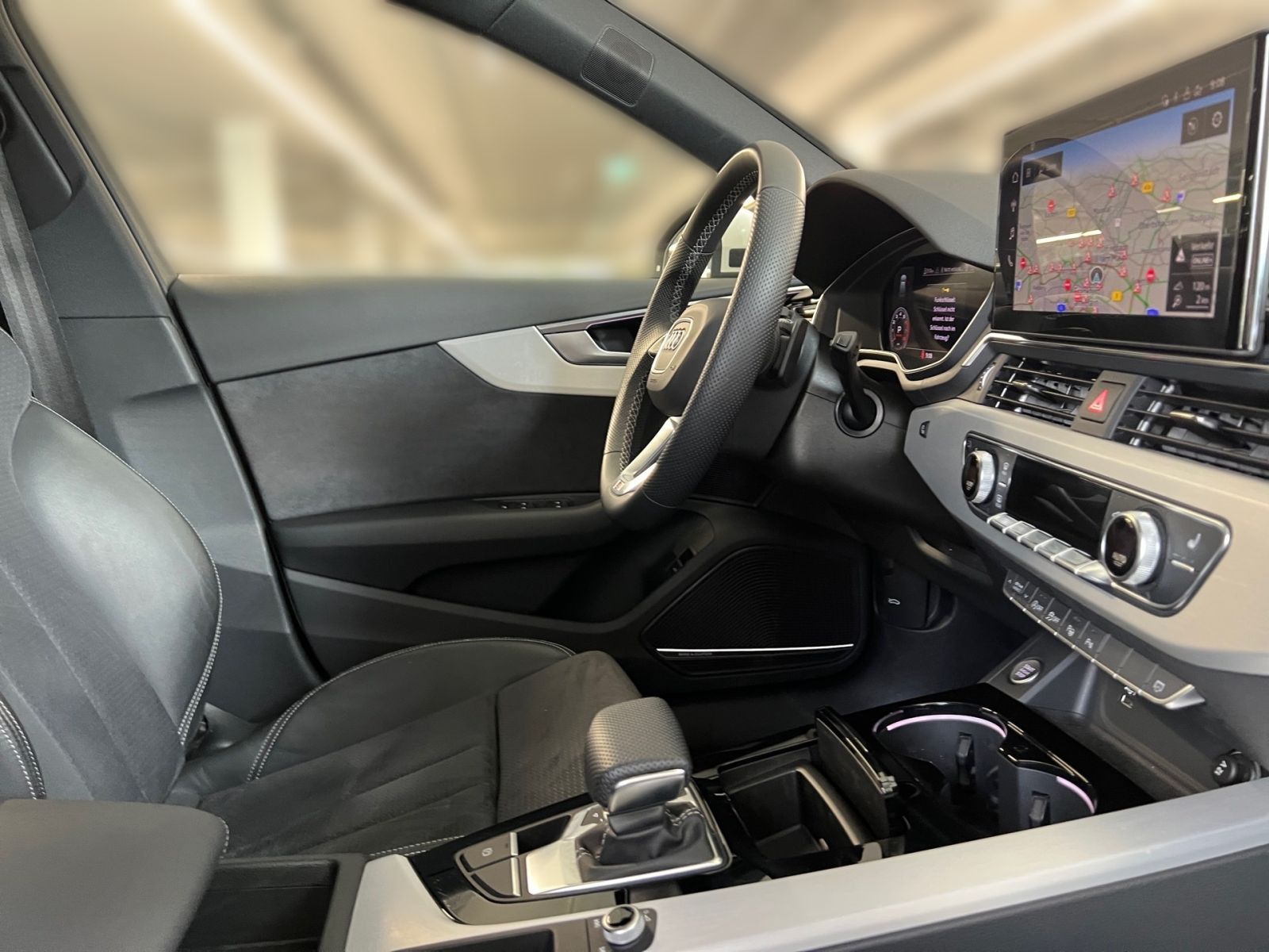 Audi A4 - Bild 12