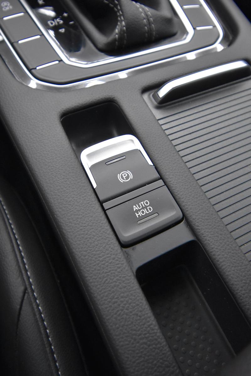 Volkswagen Arteon R-Line 4Motion SHZ NAVI 360°Kamera