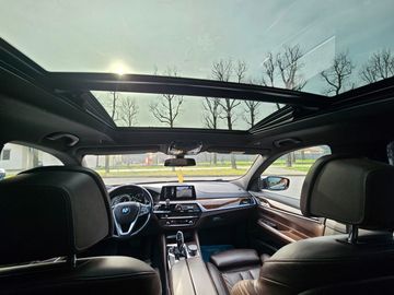 BMW 630 Gran Turismo - 12