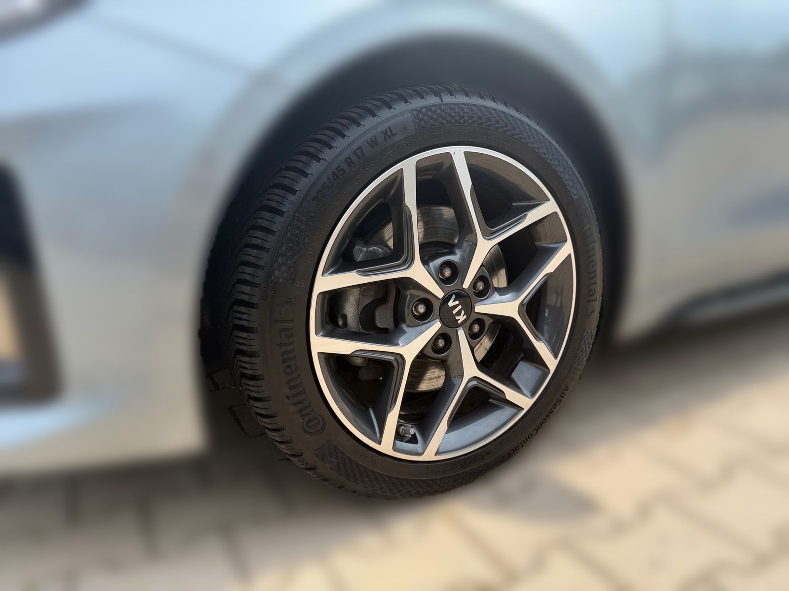 Fahrzeugabbildung Kia PROCEED 1.4T DCT7 GTL NAV TEC