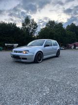 Volkswagen Golf 1.8T 132 kW Jubi GTI - Volkswagen Golf aus 2002: GTI