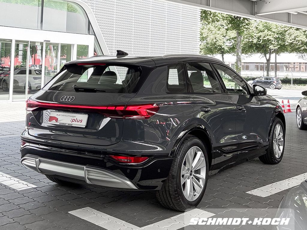 Audi Q6 e-tron — fotografia 3