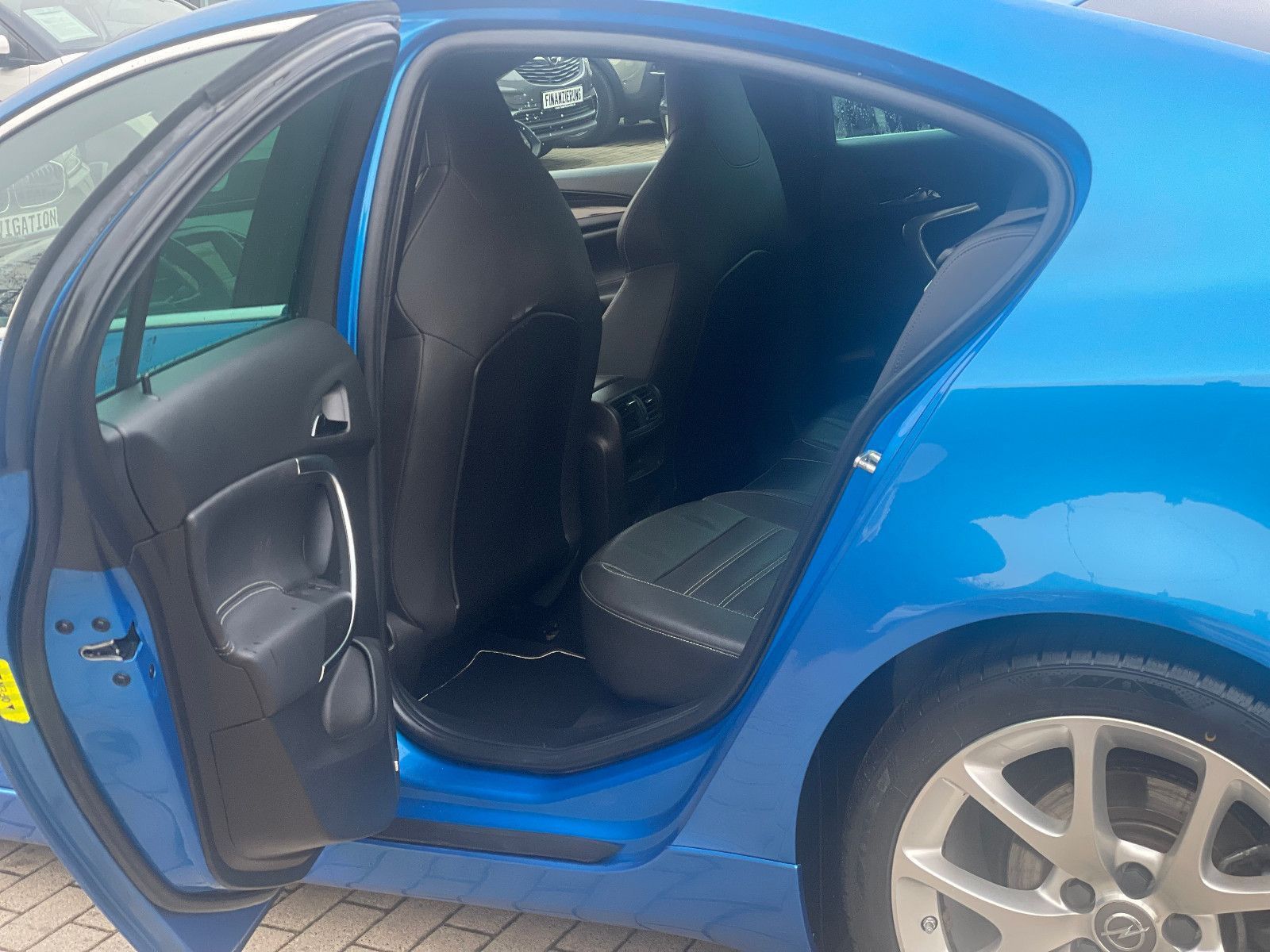 OPEL Insignia, 2012, Benzin, 325 PS