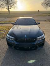 BMW M5 xDrive HEADUP Keyless ACC ohne OPF Garantie - BMW M5 mit Anhängerkupplung