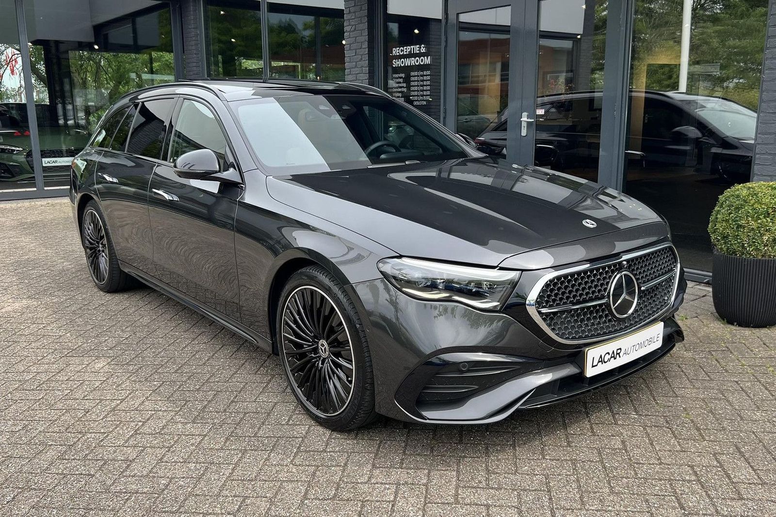 Mercedes-Benz E 300 Estate 300e AMG Line I luftfederung I Hype imagem 2