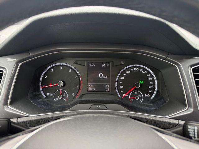 T-Roc IQ.DRIVE 1.5 TSI DSG AHK-abnehmbar Navi Ap