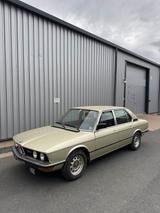 BMW E12 520/6 Resedagrün ungeschweißt weni... - BMW 125: R