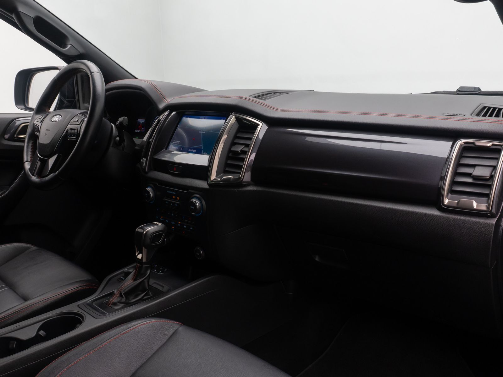 Fahrzeugabbildung Ford Ranger Wildtrak Doppelkabine 4x4 Thunder