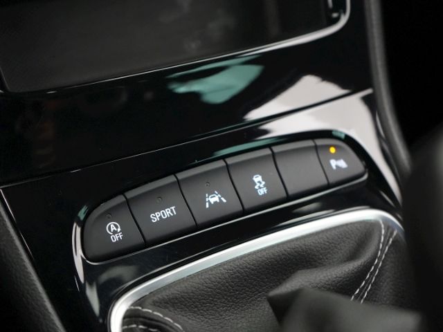 Astra K ST DYNAMIC+NAVI+FRONTKAMERA+SITZ-/LENKRA