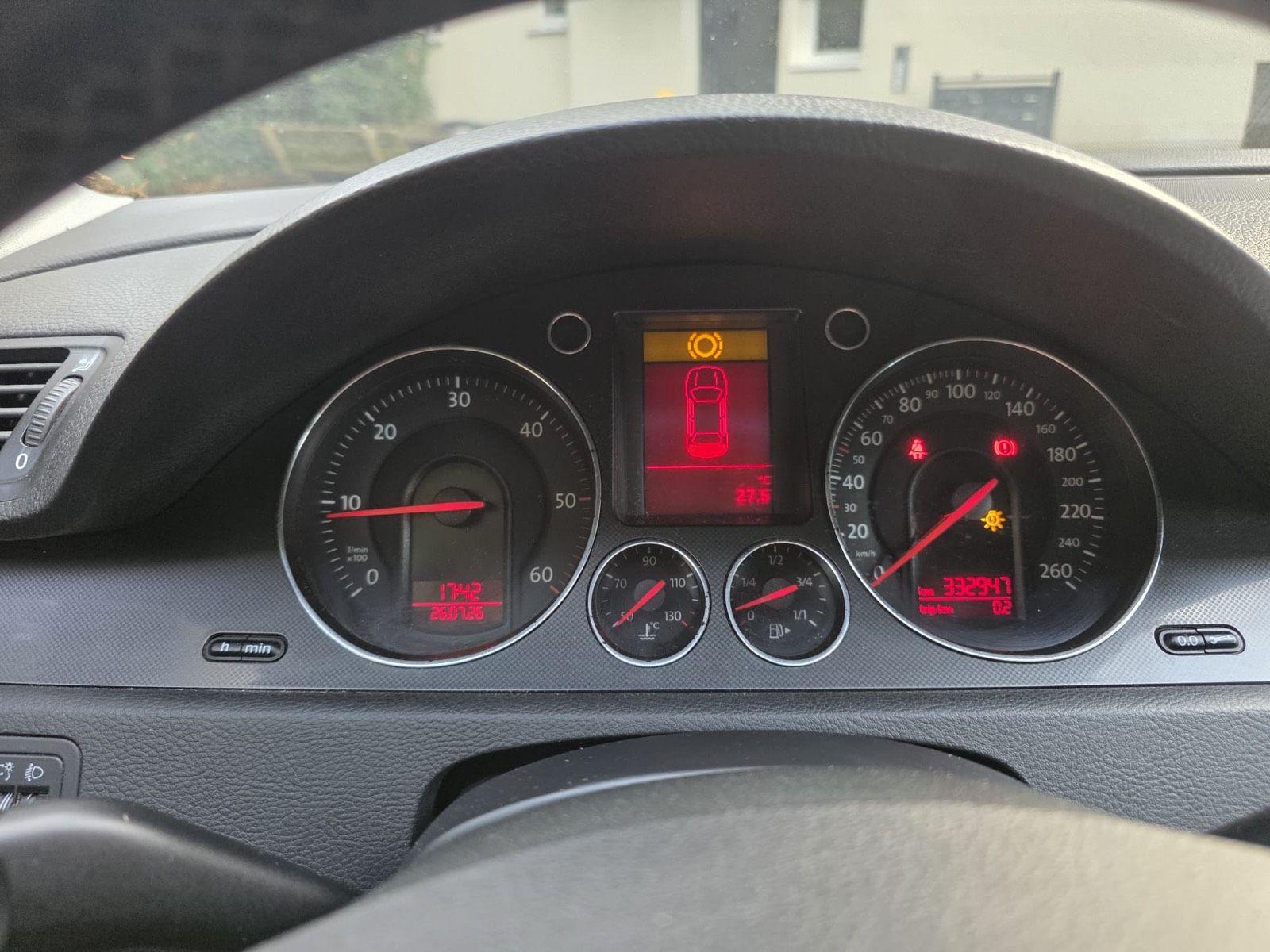 Volkswagen Passat 2006 — photo 8