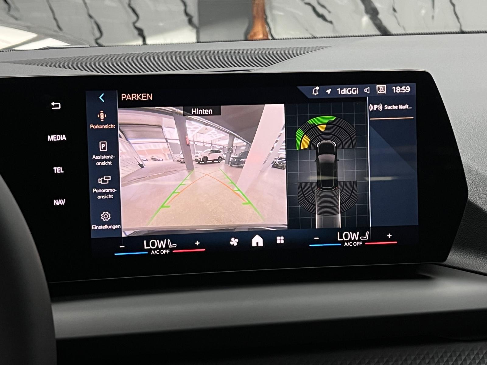 BMW 1 Series i Aut. *SHADOW LINE* LED*LIVE COCKPIT*KAMERA, миниатюра 20