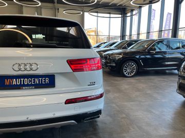 Audi Q7 3.0 TDI quattro *7SITZER*2.HAND*BI-XENON*AHK*