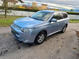 Mitsubishi Outlander PHEV Plus 4WD - gebrauchte Mitsubishi Outlander aus dem Jahr 2014