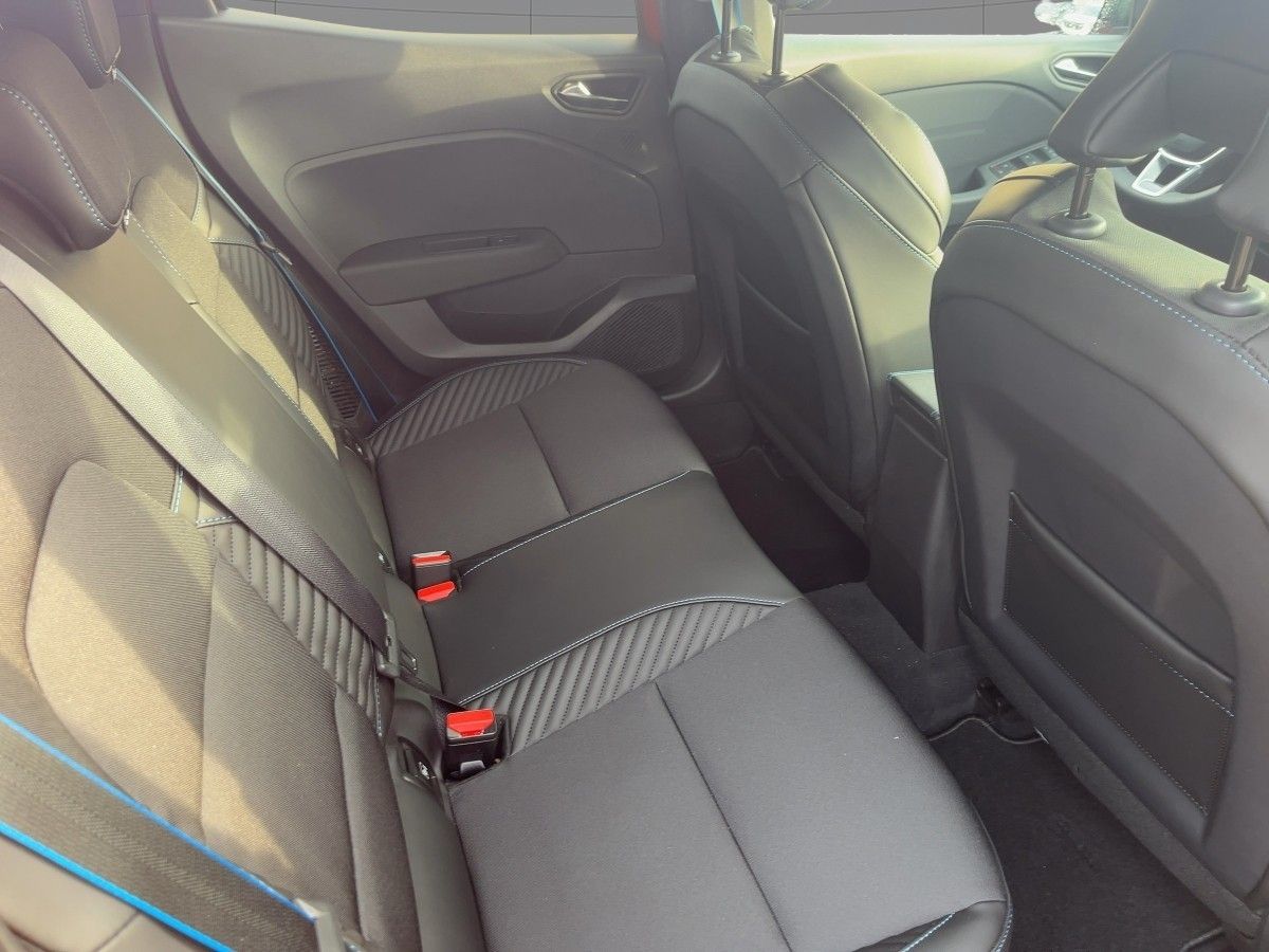 Fahrzeugabbildung Renault Clio Esprit Alpine E-Tech 140