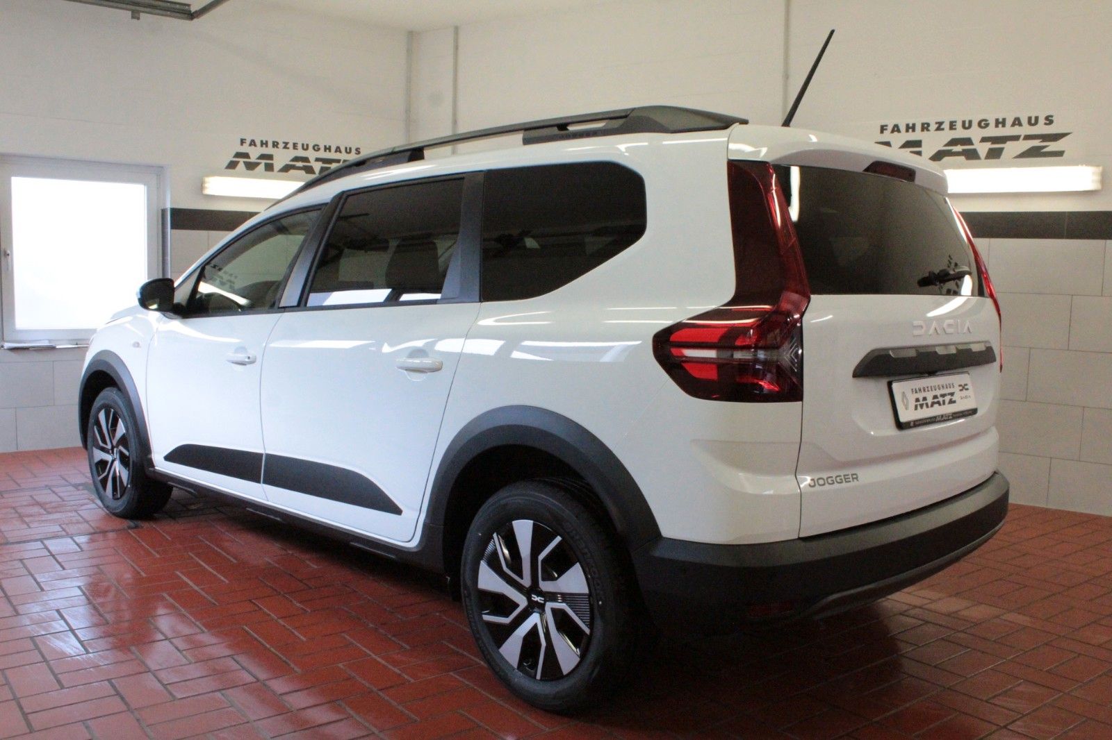Fahrzeugabbildung Dacia Jogger ECO-G 100 Expression 5-Sitzer #15162