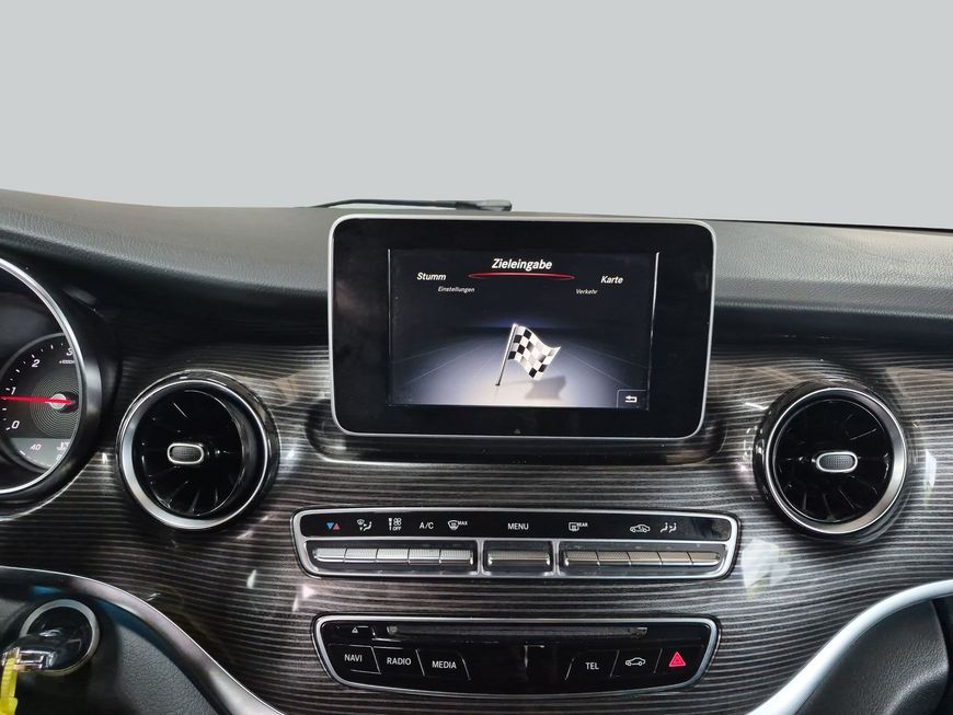 Mercedes-Benz V 220 d lang 9G-TRONIC Avantgarde foto 18