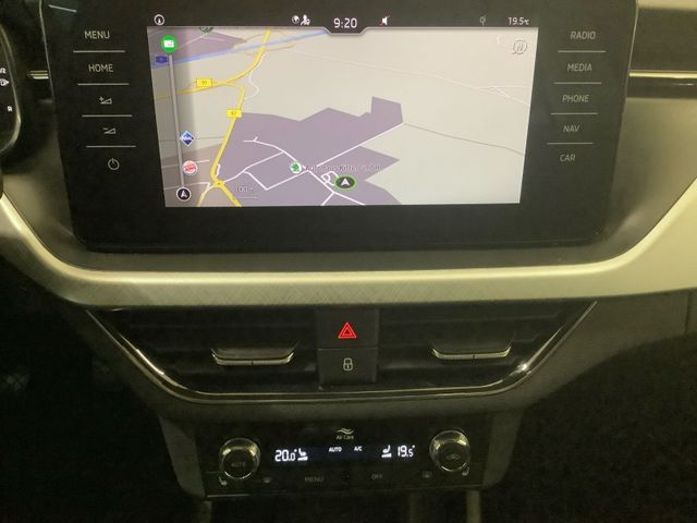 Kamiq Tour 1,5 TSI NAVI PDC KLIMAAUTO SH ALU
