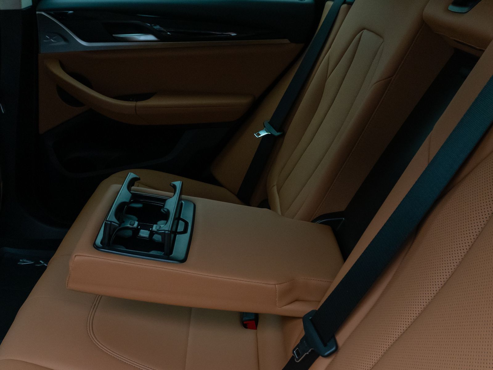 Fahrzeugabbildung BMW X4 xD30d Kamera DAB CockPitPlus AHK Sport LED
