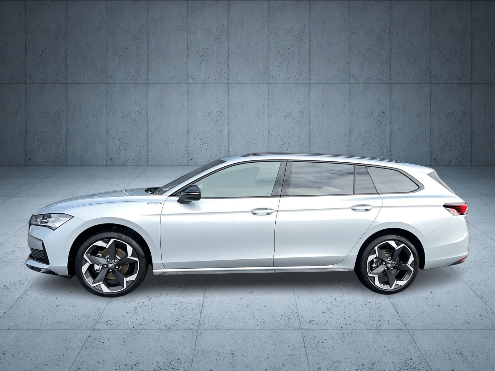 Skoda Superb - Bild 2