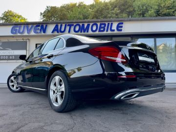 Mercedes E 220 - 5
