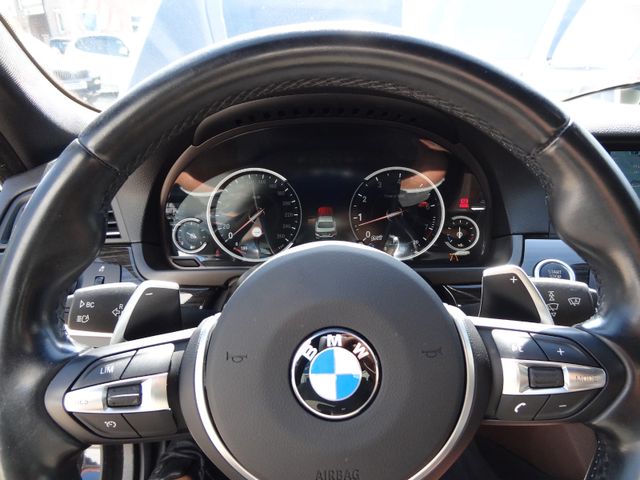 Fahrzeugabbildung BMW 535i xDrive/M-Paket/1.Hd/HUD/GSD/Soft/StH/