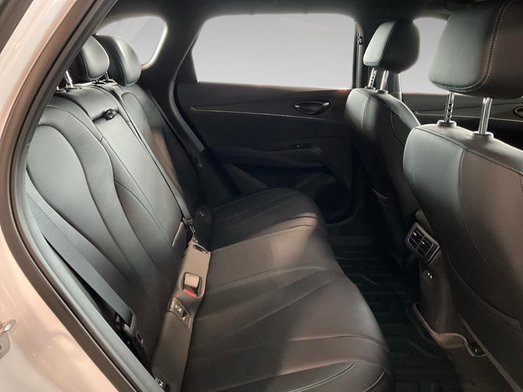 BYD SEAL 6