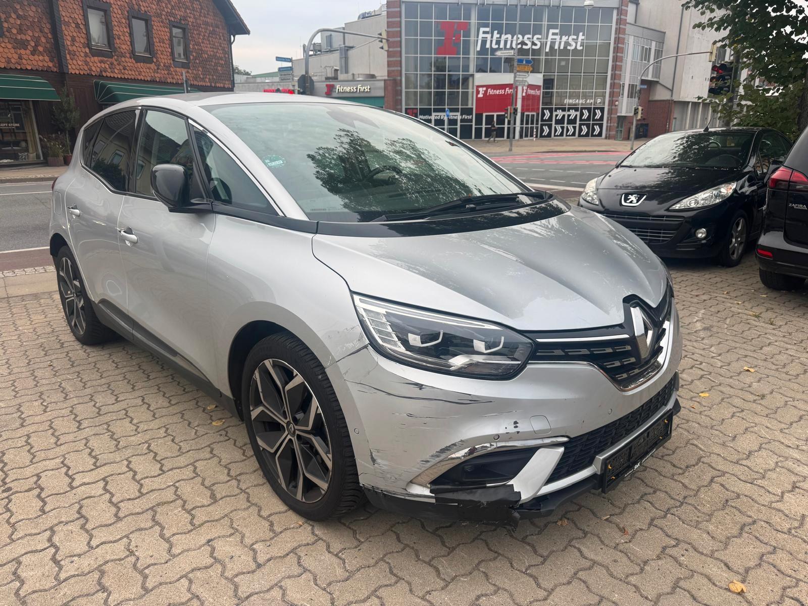 Renault Scenic TCe 140 EDC GPF Intens