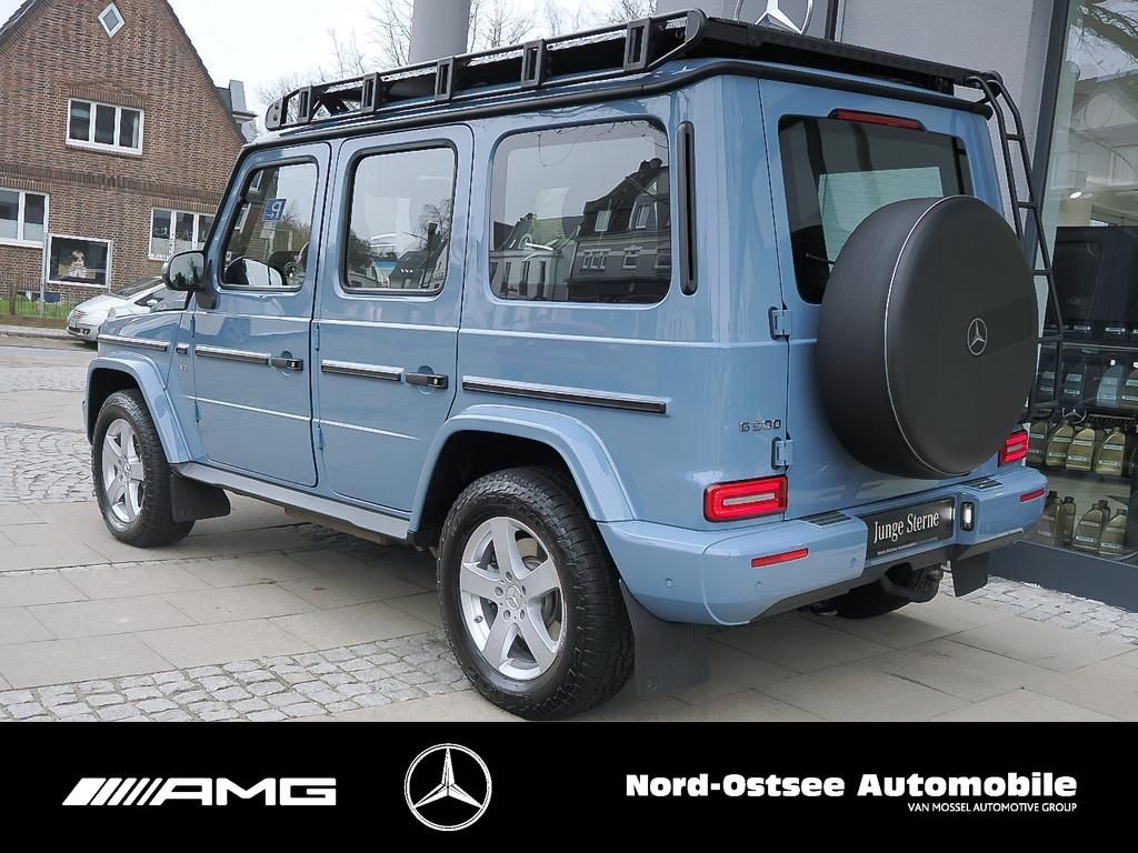 Fahrzeugabbildung Mercedes-Benz G 500 Station MANUFAKTUR vintageblau Burmester
