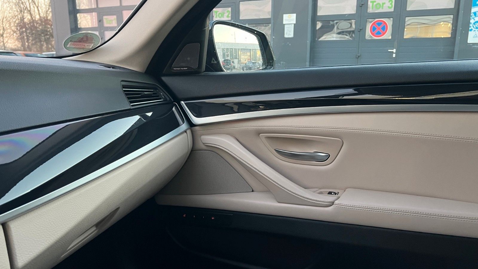 Fahrzeugabbildung BMW 535 5 Limousine 535 d