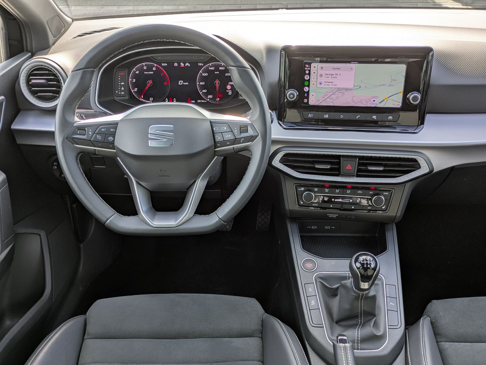 Fahrzeugabbildung SEAT Ibiza Xcellence 1.0 TSI VOLL-LED*ACC*APP*KAMERA