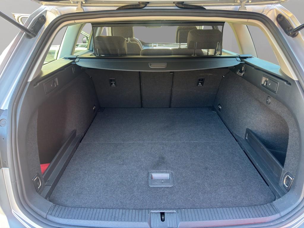 Volkswagen Passat Business 4Motion TDI DSG, миниатюра 18