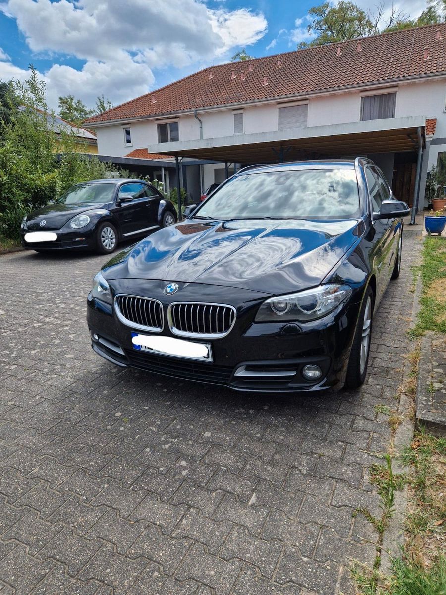 BMW BMW 520 d XDRIVE // HUD  // TÜV Neu