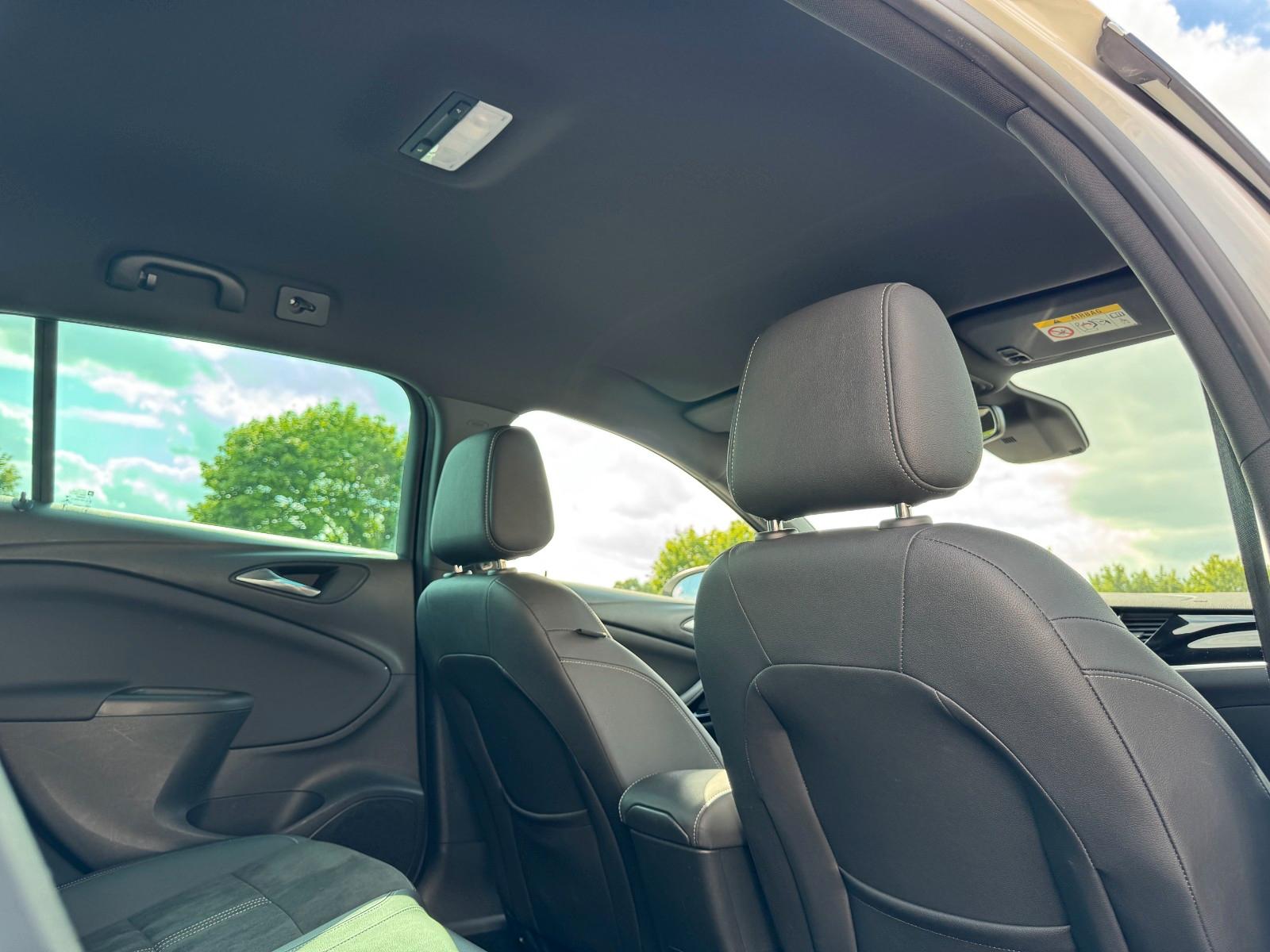 Opel Astra K SportsTourer Elegance Alcantara Led Navi