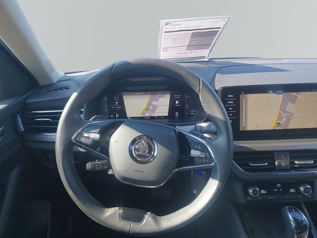 Kamiq 1.0 TSI Clever DSG LED+NAVI+RFK+ACC+PDC