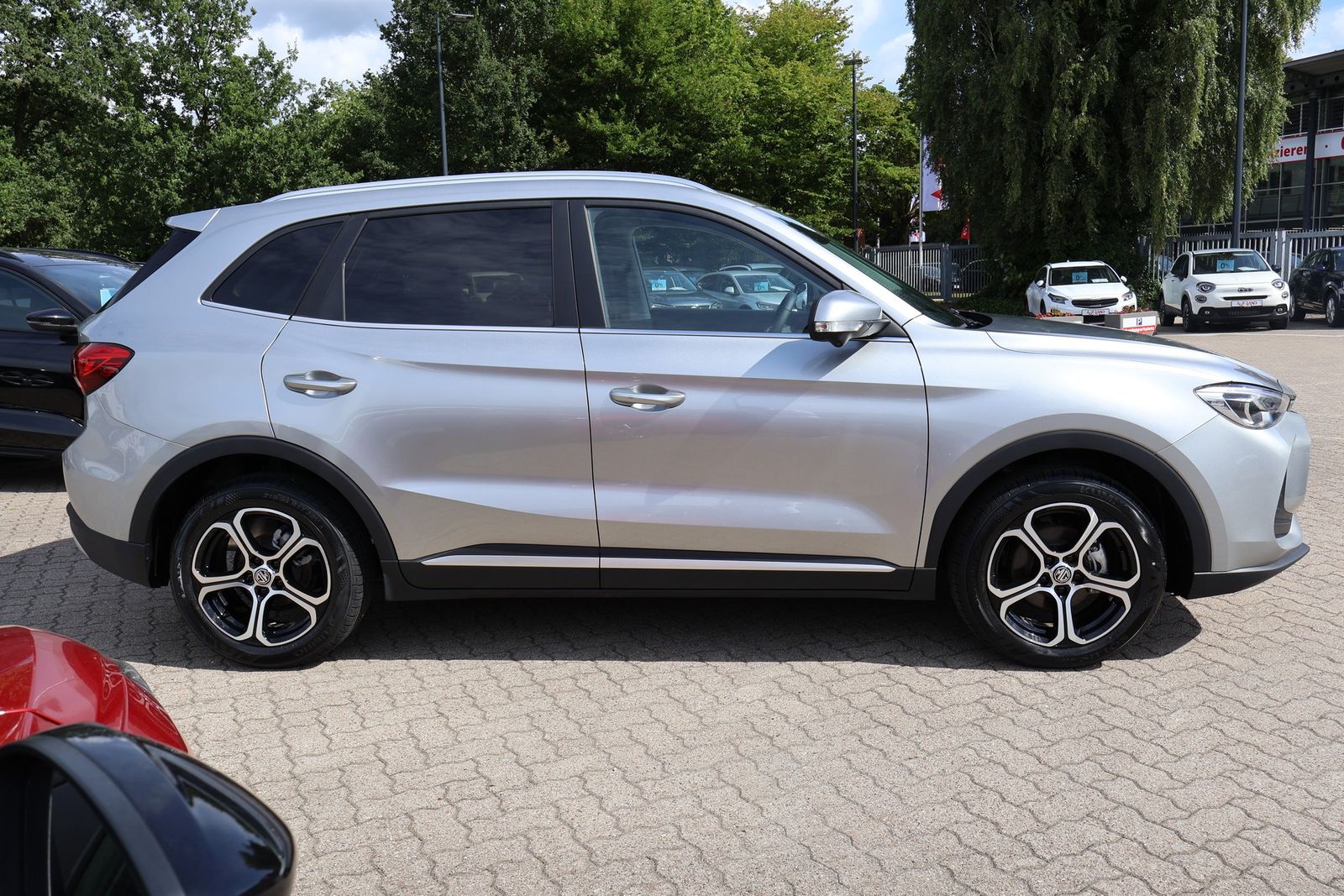 MG ZS