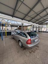 Mercedes-Benz C 270 CDI T ELEGANCE Elegance - Mercedes-Benz C 270 mit Diesel-Antrieb: Automatik