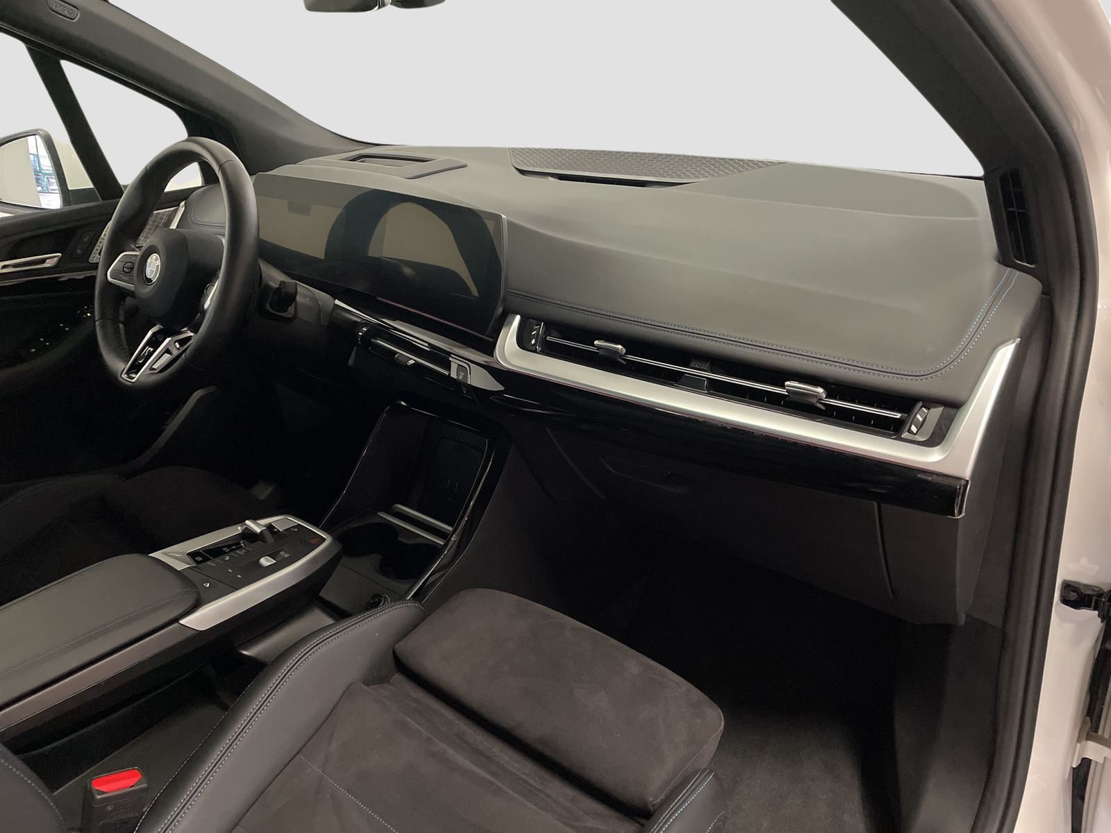 BMW 223 Active Tourer - Bild 11