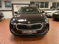 Skoda Octavia Combi Ambition LED,AHK,Navi,Lane Assist