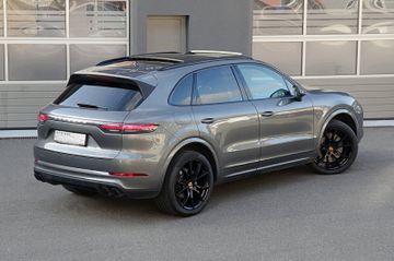 Porsche Cayenne S*Luft,Pano,14-W,SoftClose,BOSE,Standhz.