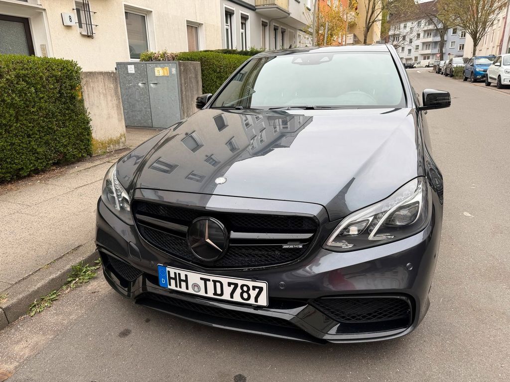 Image of Mercedes-Benz E 400