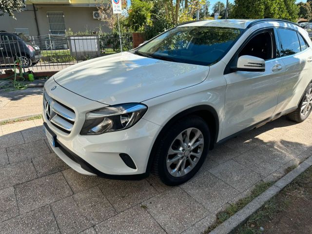 Mercedes-Benz Mercedes-benz GLA 180 GLA 180 d Executive