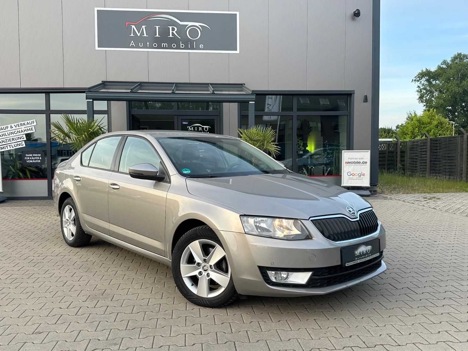 Skoda Octavia 1.6 TDI Green tec DSG Elegance *85.000km
