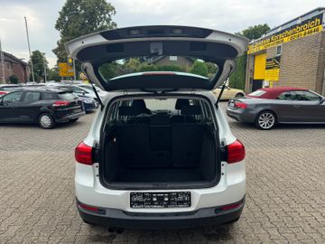Volkswagen Tiguan - 8
