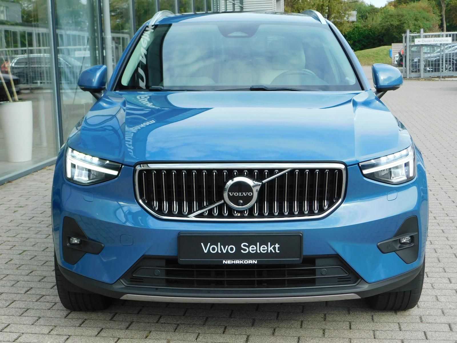 Fahrzeugabbildung Volvo XC40 B4 Ultimate Bright