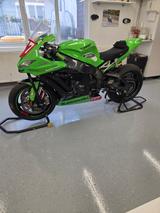 Kawasaki ZX10R  - KAWASAKI RENNSPORT