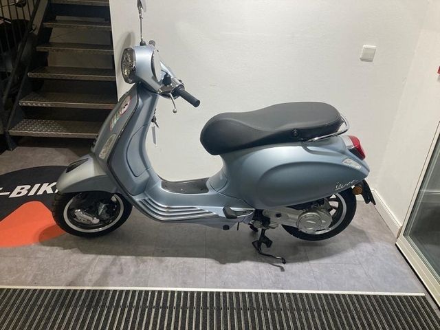 Vespa Primavera S 50 fahrbar ab 15 Jahre