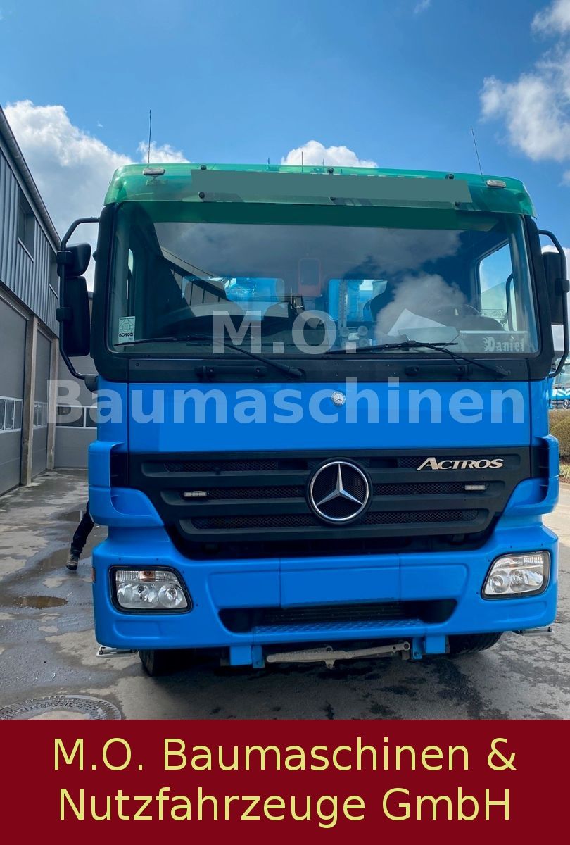 Fahrzeugabbildung Mercedes-Benz Actros 3241 / Putzmeister M 24 / Betonpumpe /